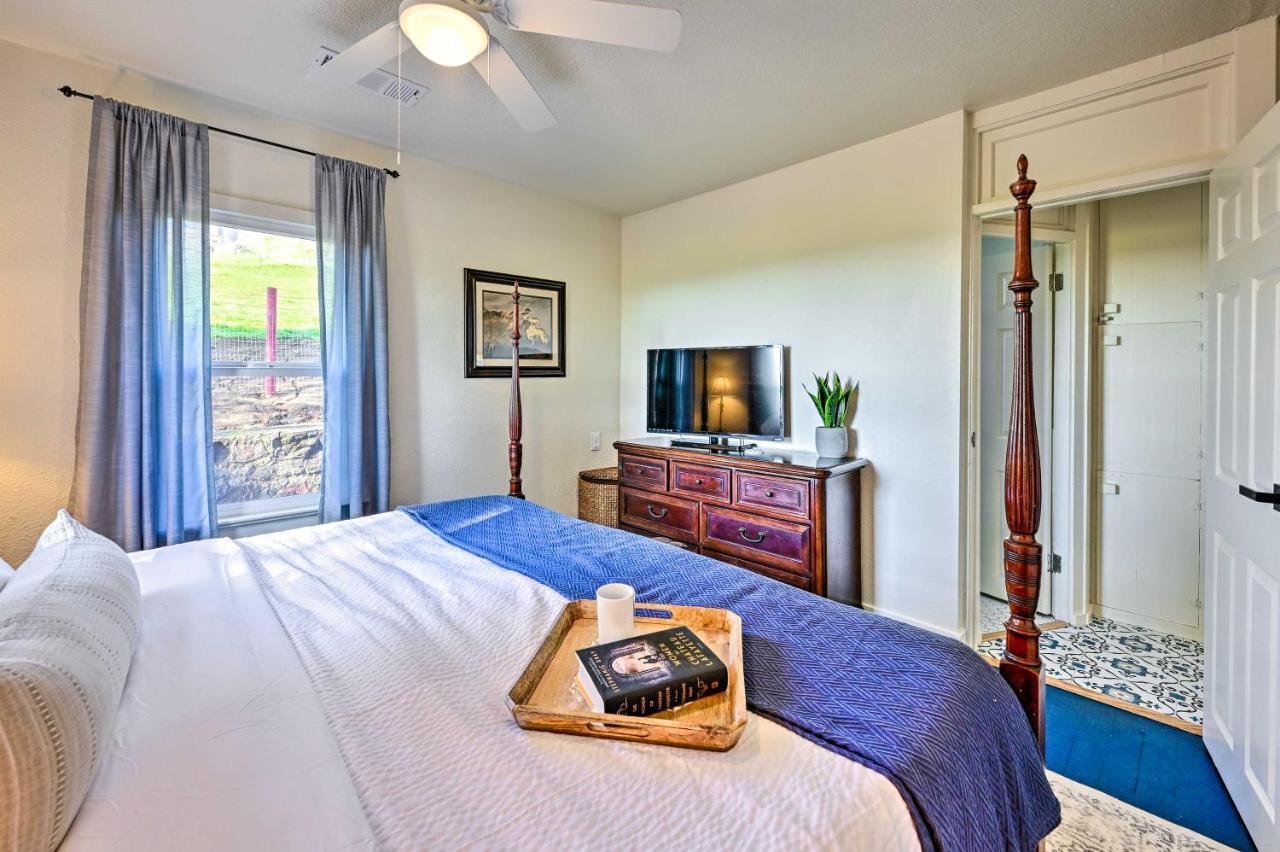Woodlake Peaceful Ranch Home With Sierra Nevada Views מראה חיצוני תמונה