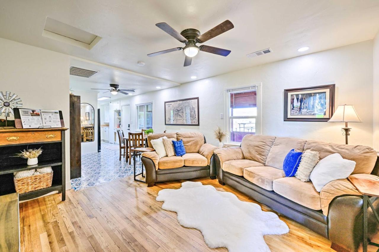 Woodlake Peaceful Ranch Home With Sierra Nevada Views מראה חיצוני תמונה
