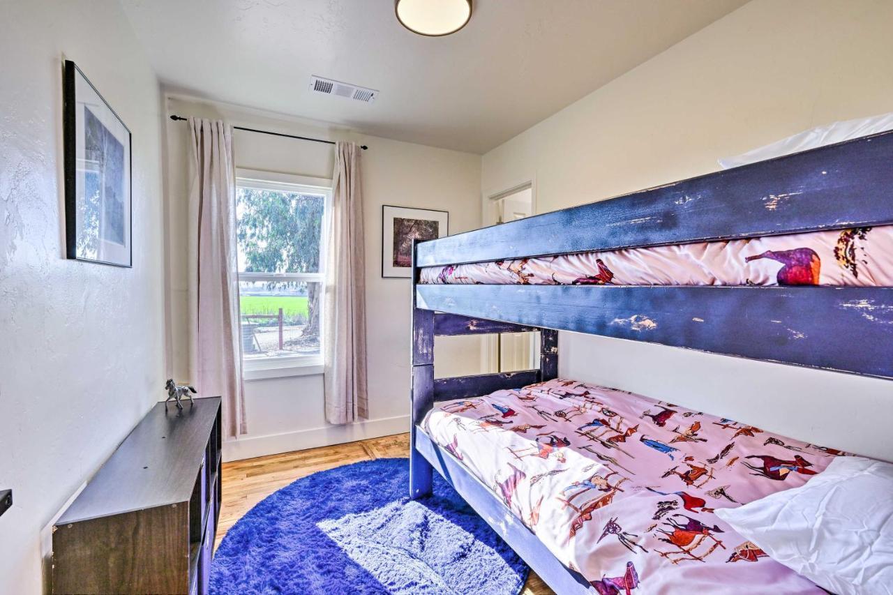 Woodlake Peaceful Ranch Home With Sierra Nevada Views מראה חיצוני תמונה